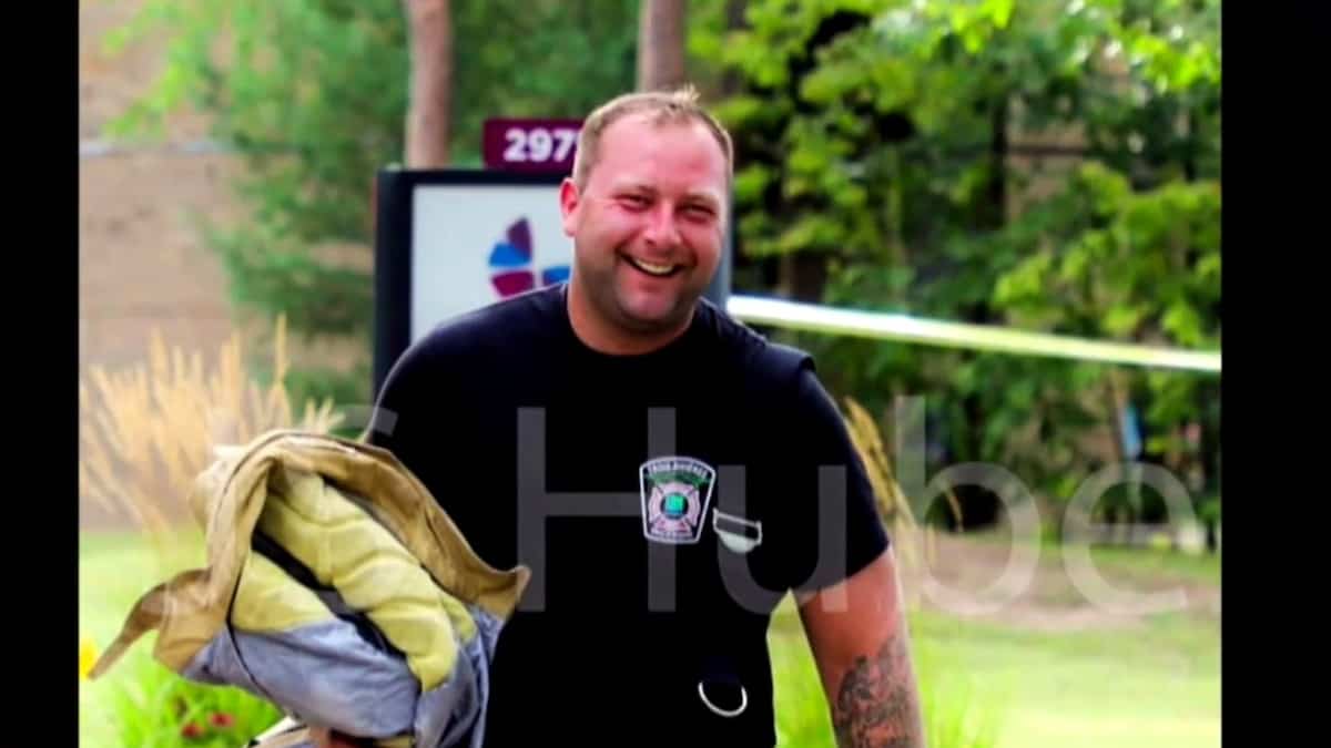 Hommage au pompier Kurt Héroux à Trois-Rivières