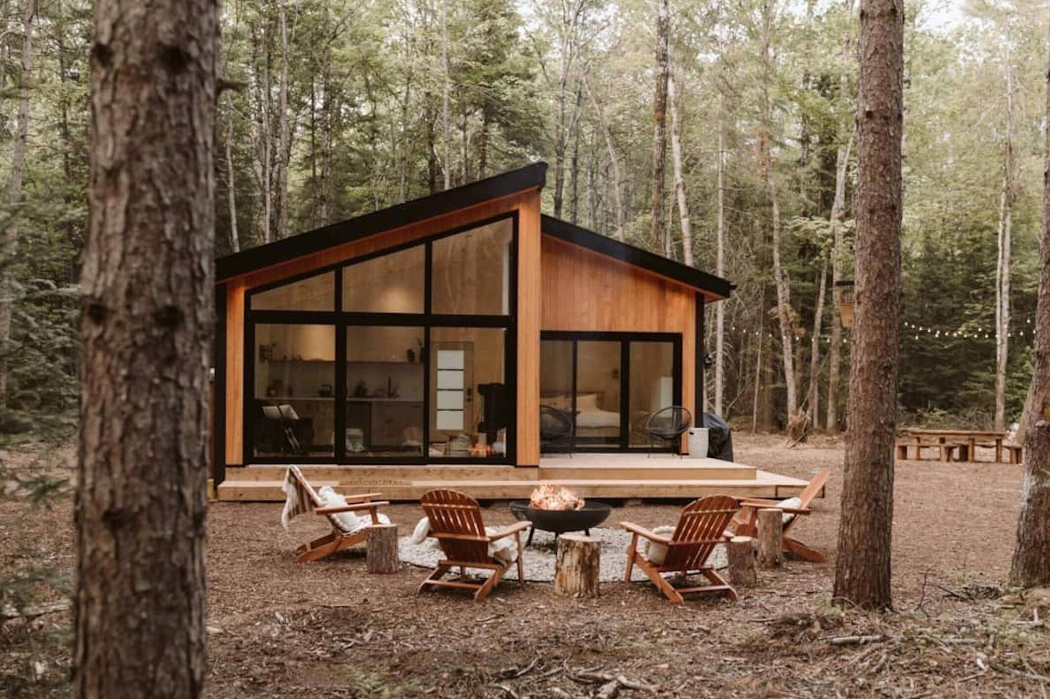 Un chalet scandinave en forêt à louer 