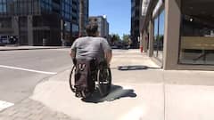 Mobilité réduite: la marche est haute pour rendre la Ville de Québec accessible