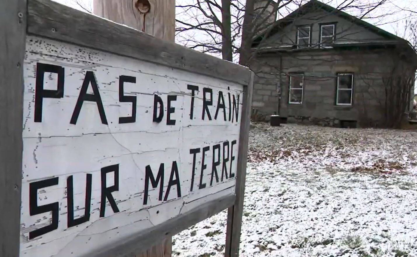 Des propri&eacute;taires contestent la voie de contournement de Lac-M&eacute;gantic