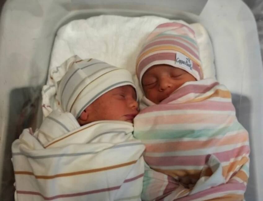‘It’s a real miracle’: She gives birth to twins after having her ovaries removed