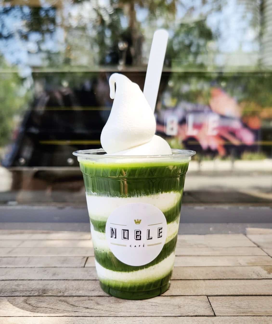 Ce flotteur au matcha est LA gâterie de l’été