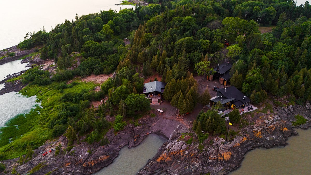 On a testé: les nouveaux séjours sur l’île du Cheval au milieu du fleuve