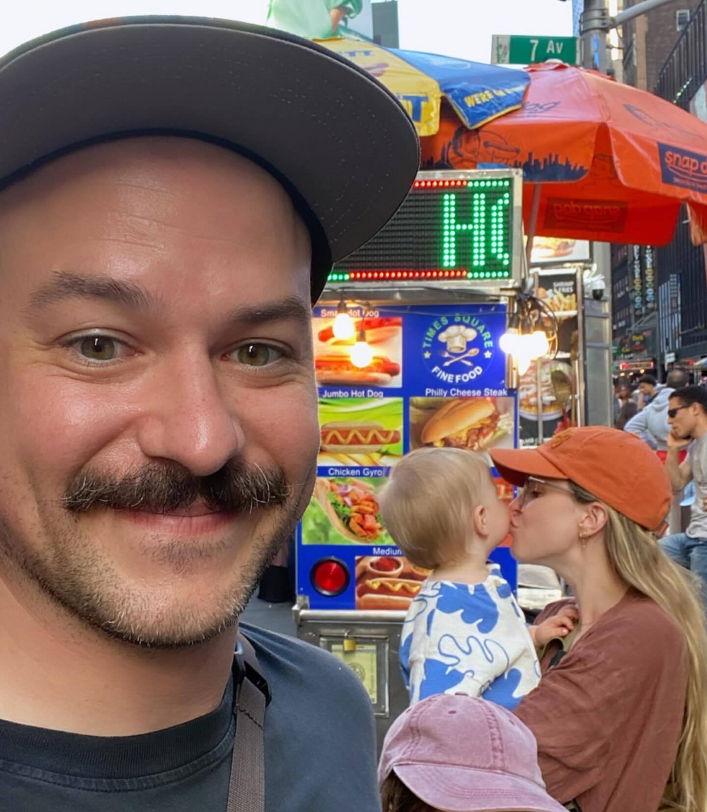 Elle souligne le 40e anniversaire de son amoureux