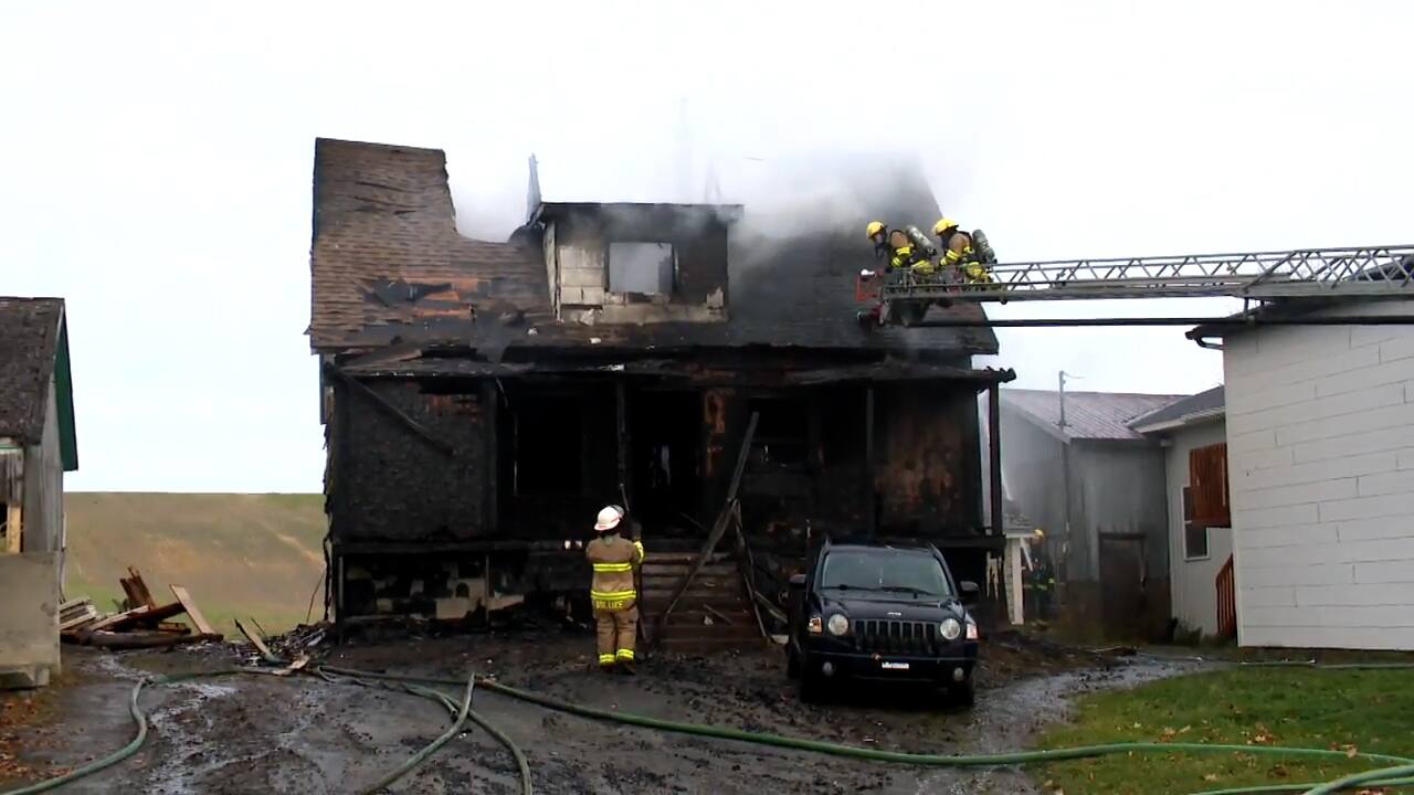 Incendie mortel &agrave; Mont-Joli: un corps retrouv&eacute; dans les d&eacute;combres