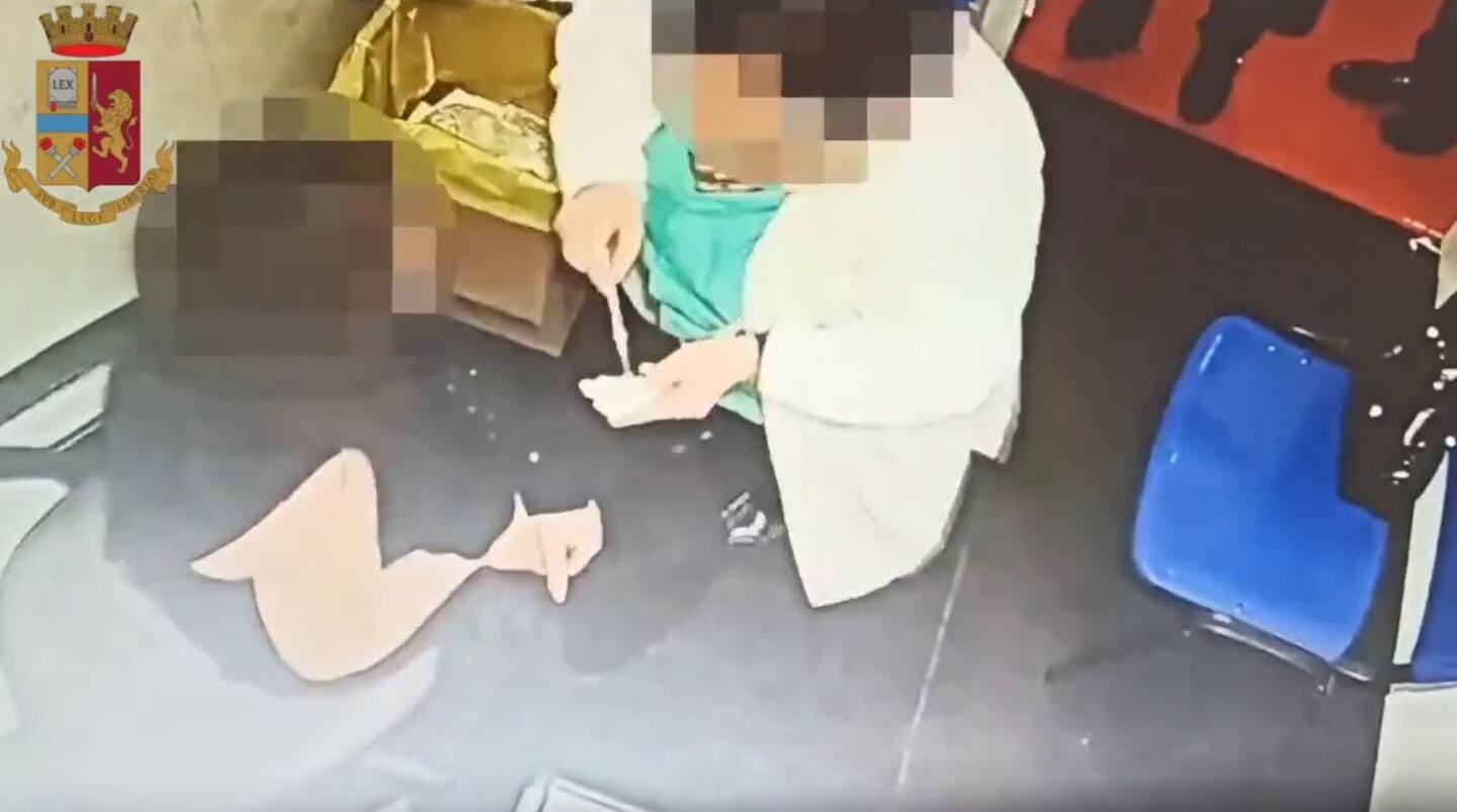 Italie: une infirmière arrêtée pour avoir faussement injecté des vaccins contre la COVID Italie: une infirmière arrêtée pour avoir faussement injecté des vaccins contre la COVID