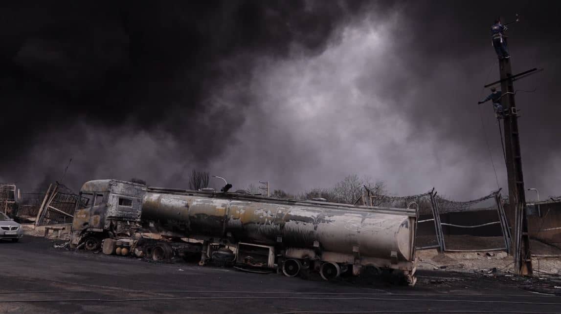 T&eacute;h&eacute;ran sous une &laquo;pluie noire&raquo; : l&rsquo;OMS alerte sur les dangers pour la sant&eacute; des Iraniens