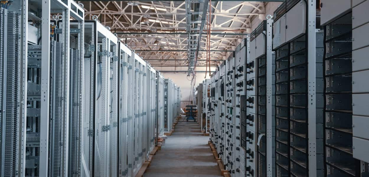 Les déchets électroniques liés aux centres de données d’IA sont colossaux et ne cessent de s’aggraver