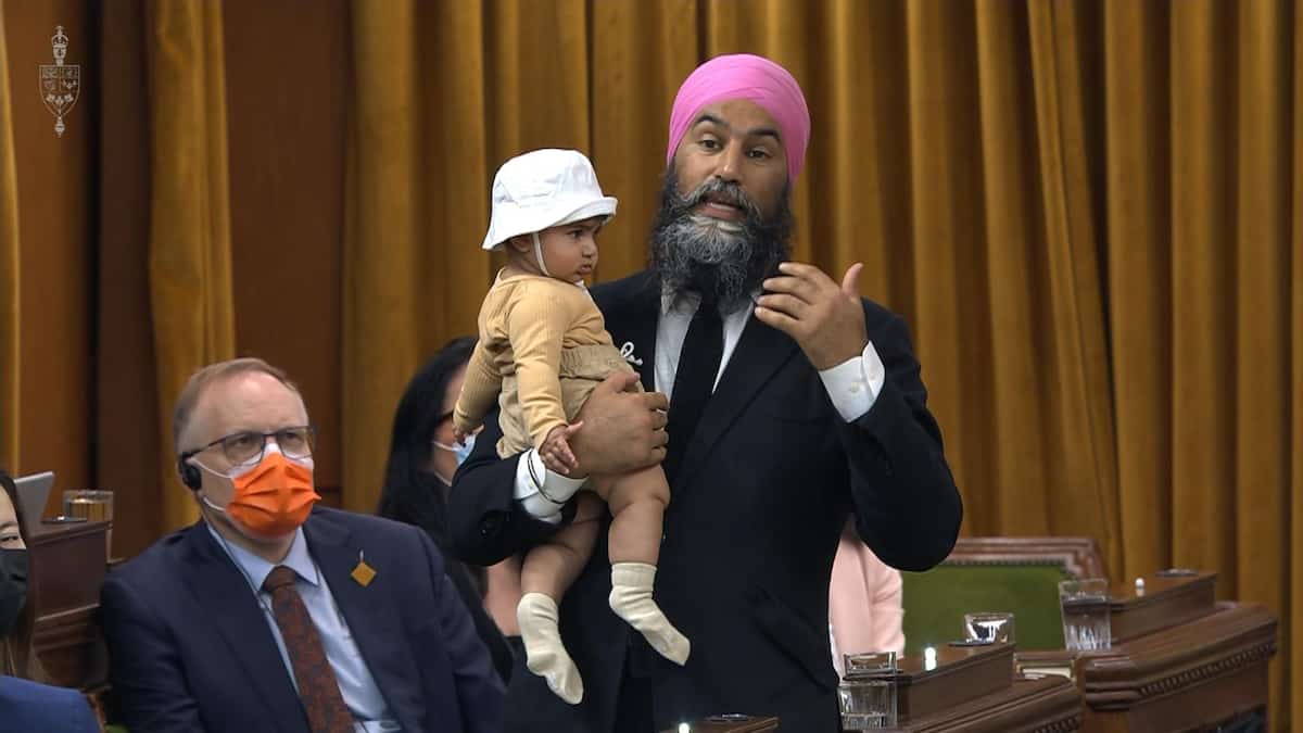 Un bébé à la Chambre des communes