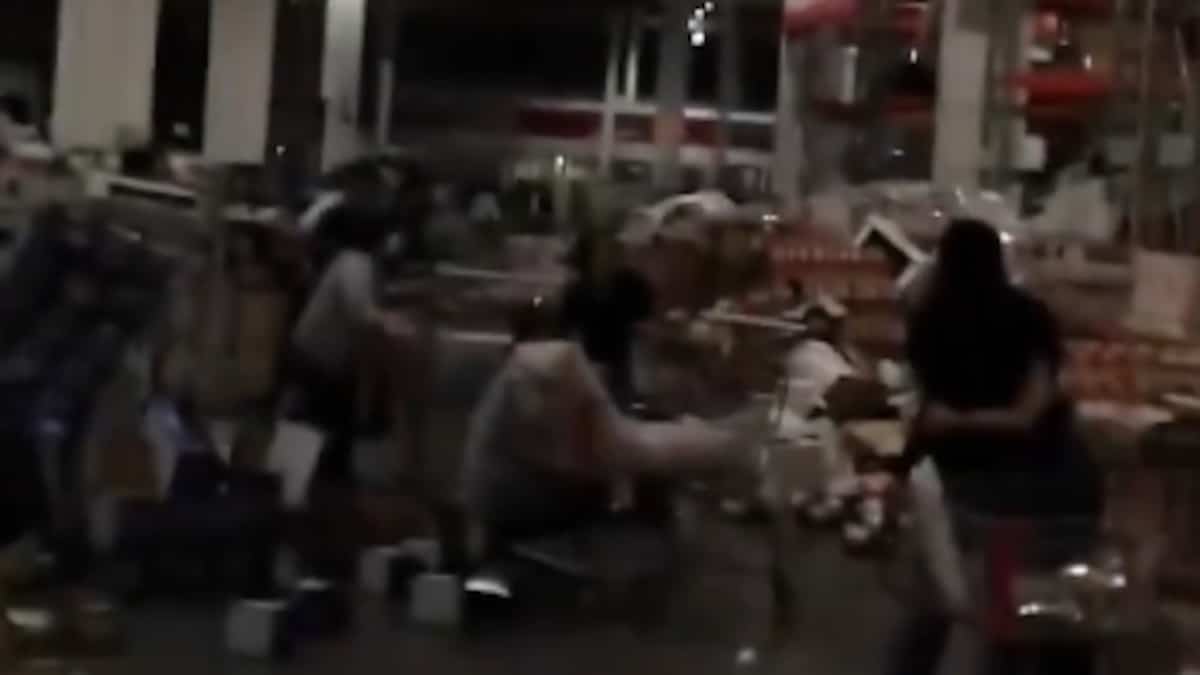 Dozens injured: 7.1 magnitude earthquake hits southwest Japan Dozens injured: 7.1 magnitude earthquake hits southwest Japan
