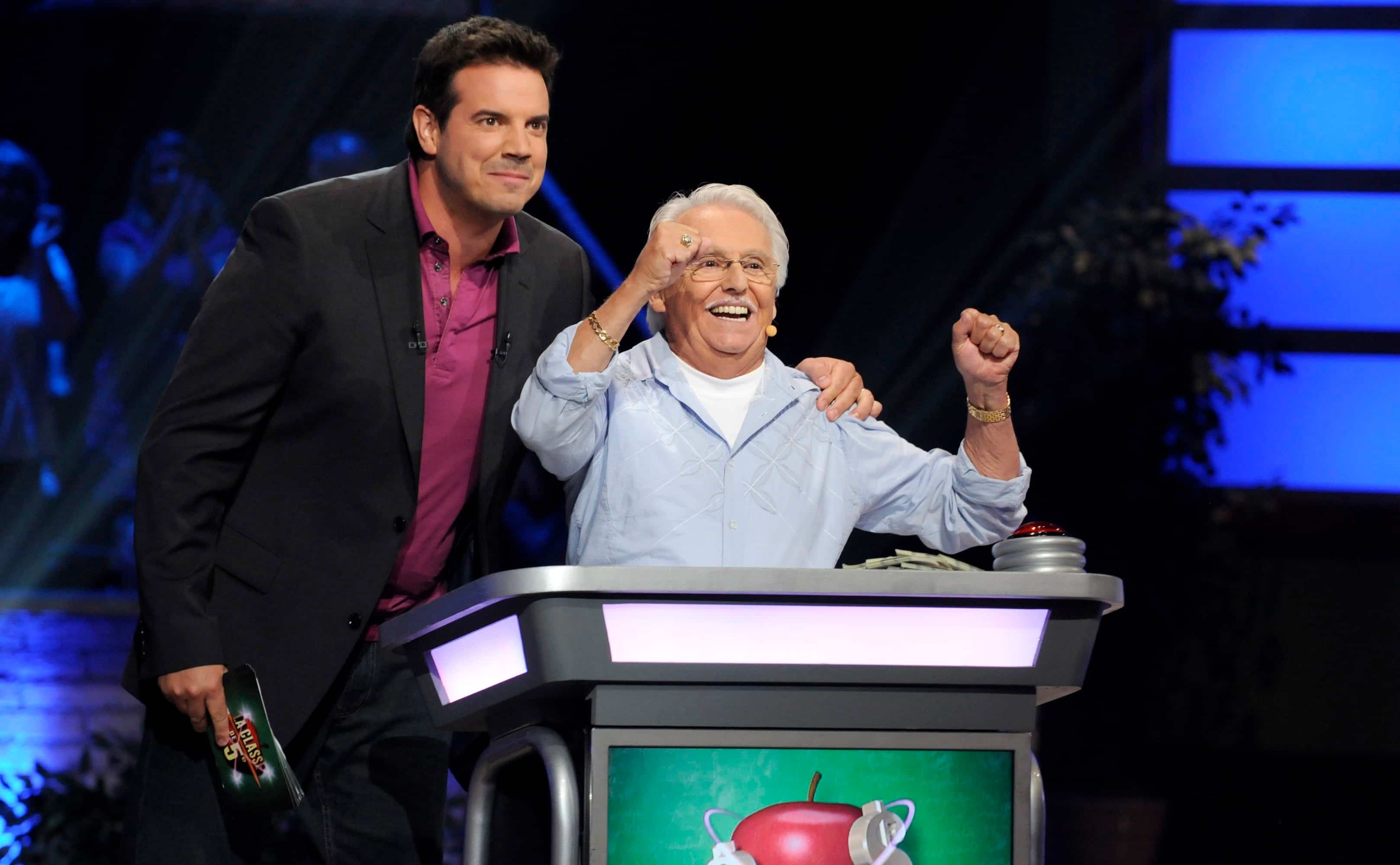 Associez le jeu télévisé québécois à son animateur