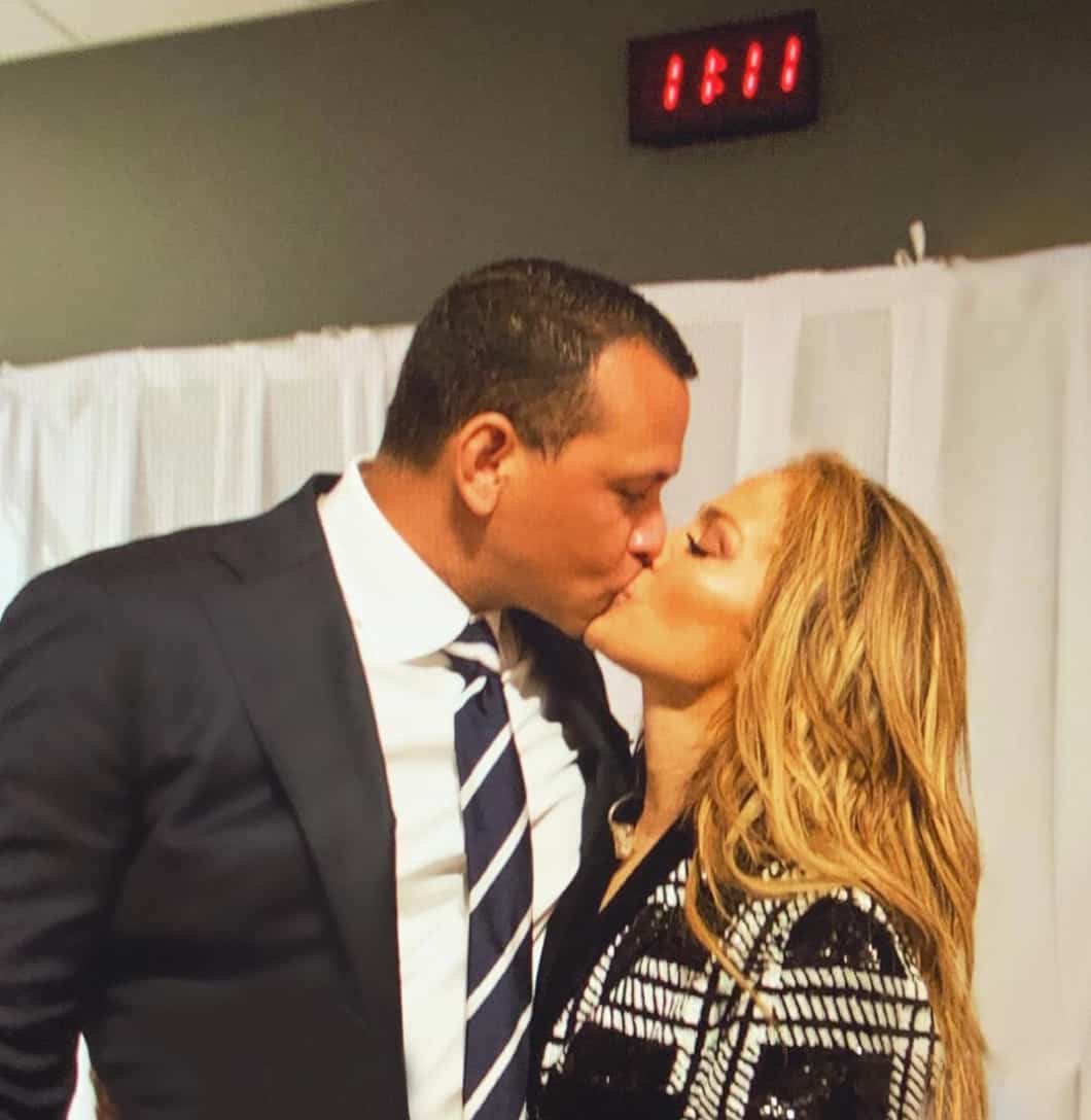 Image principale de l'article Jennifer Lopez et Alex Rodriguez nient les rumeurs