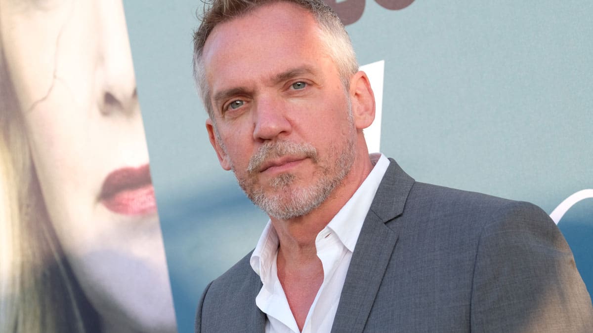 Le décès de Jean-Marc Vallée à la une des grands quotidiens