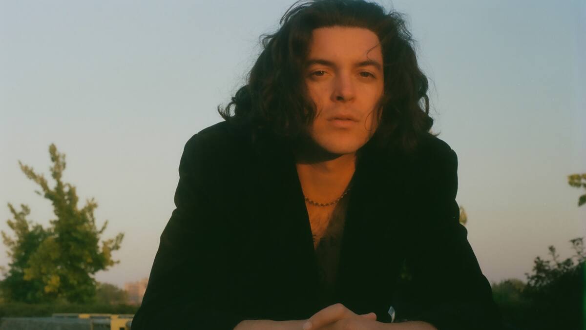 «Hybride»: un nouvel album solo plus cohérent et mature pour le rappeur ...