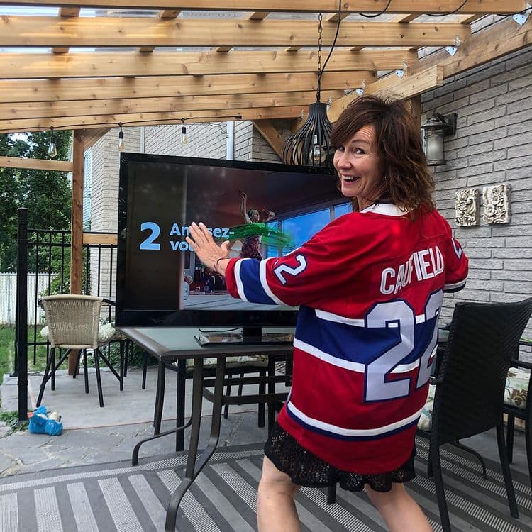 Josée Boudreault fête la victoire du CH