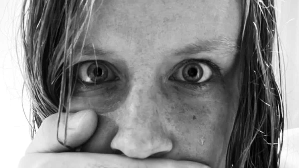 Un livre virtuel pour parler de violence conjugale aux ados