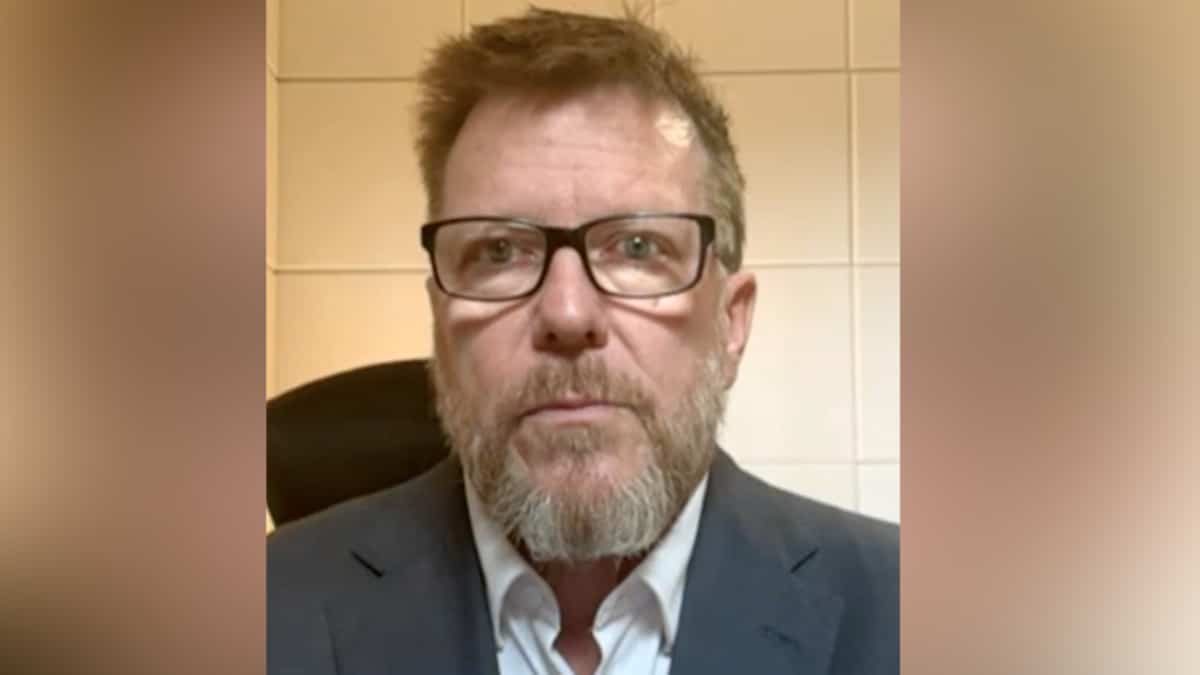 L’ex-agent secret Michel Juneau-Katsuya dans le viseur de l’AMF