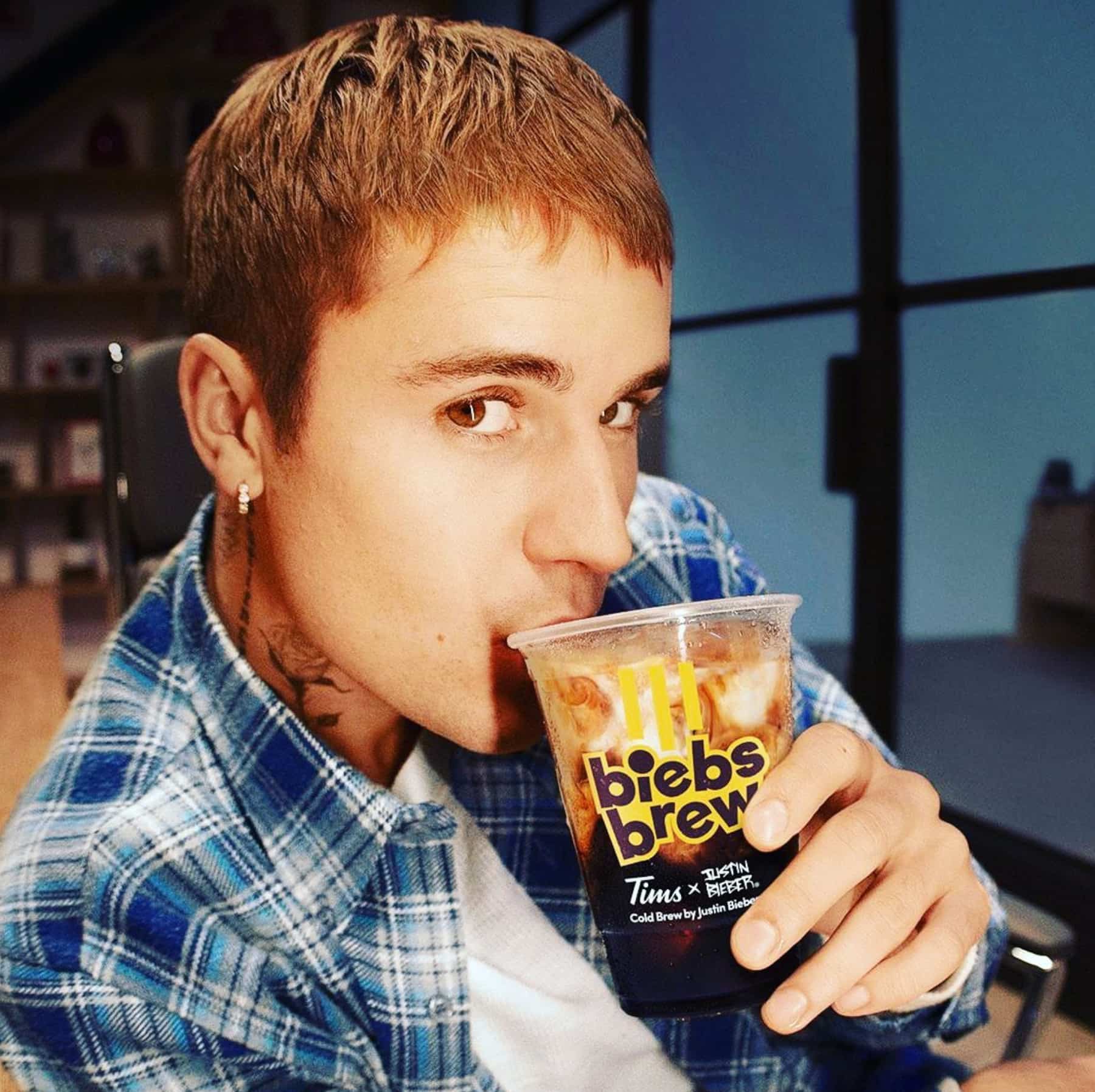 Justin Bieber s'associe encore à Tim Hortons