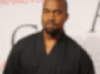 Kanye partage l'adresse de Drake