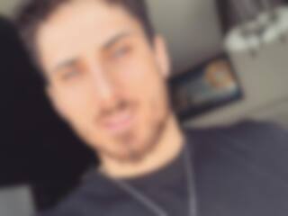 Il célèbre son 30e anniversaire avec sa fille