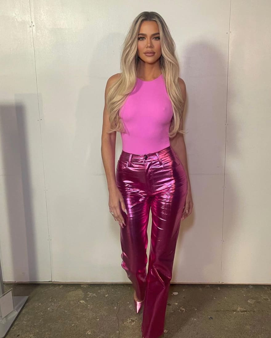 Sa perte de poids inquiète ses soeurs