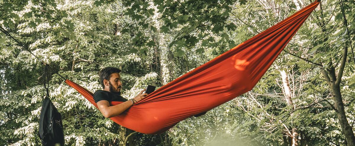 Plein air et voyage: 5 nouveaux livres pour s’inspirer et planifier