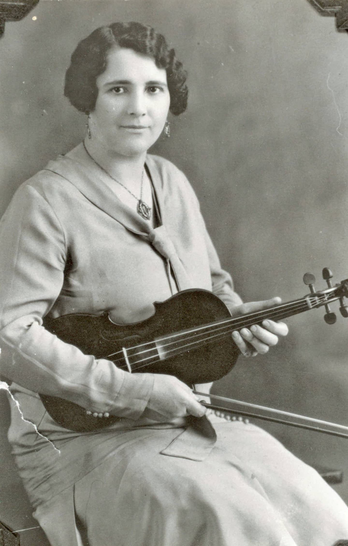 Visages de notre histoire: portrait de Mary Travers, dite La Bolduc (1894-1941)