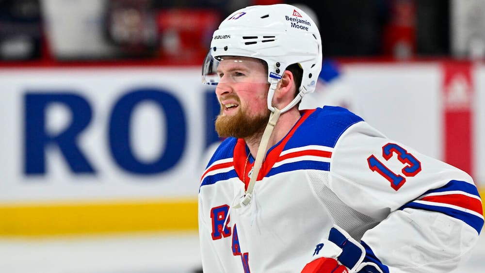 Lafrenière «a les aptitudes pour produire à Montréal» - TVA Sports