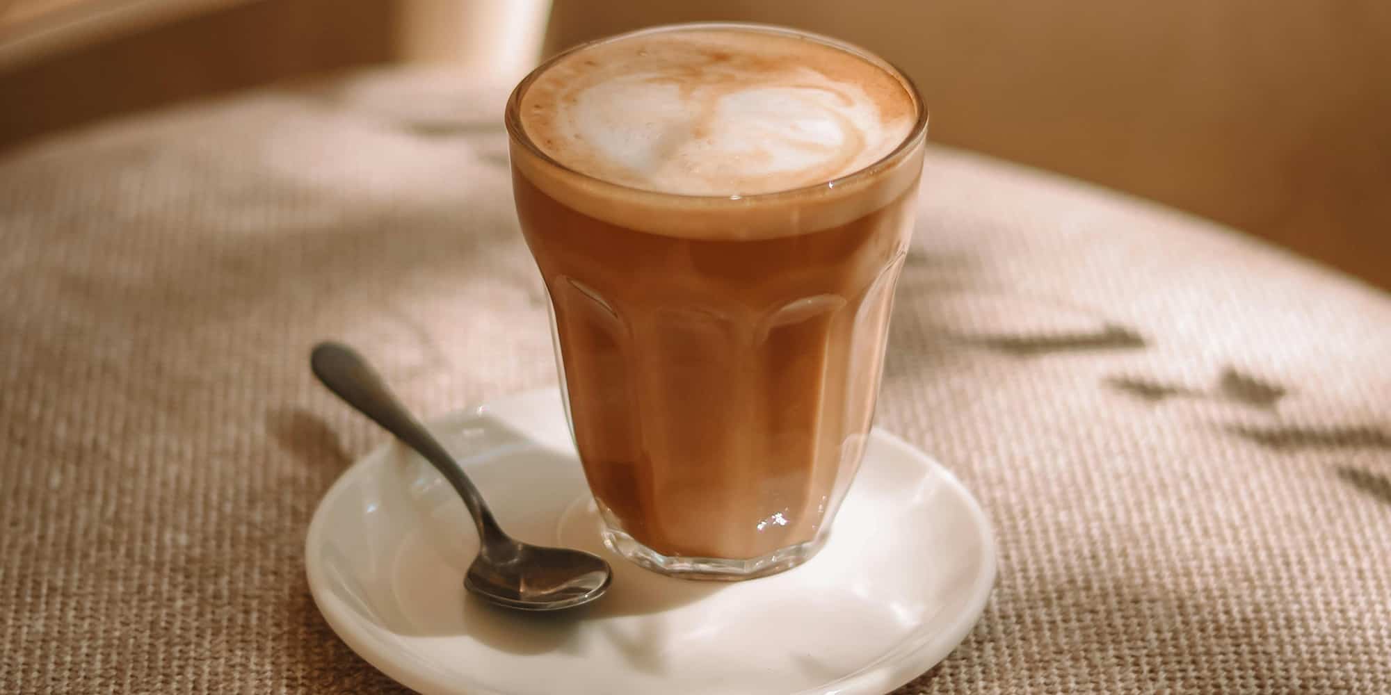 Voici le pire lait végétal pour votre glycémie