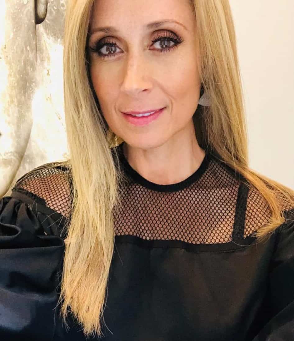 Lara Fabian souligne ses huit ans de mariage