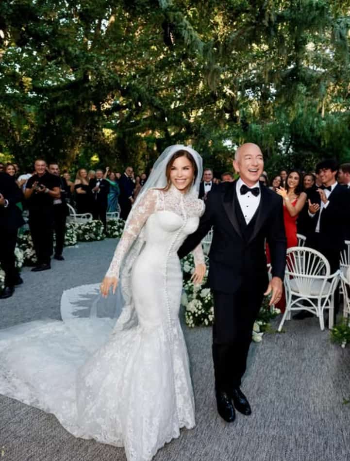 Mariage de Jeff Bezos: la robe de mariée de Lauren Sánchez loin de ...