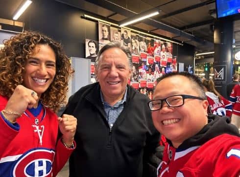 EN VIDÉO | Nada Boumeftah échange avec François Legault au Centre Bell