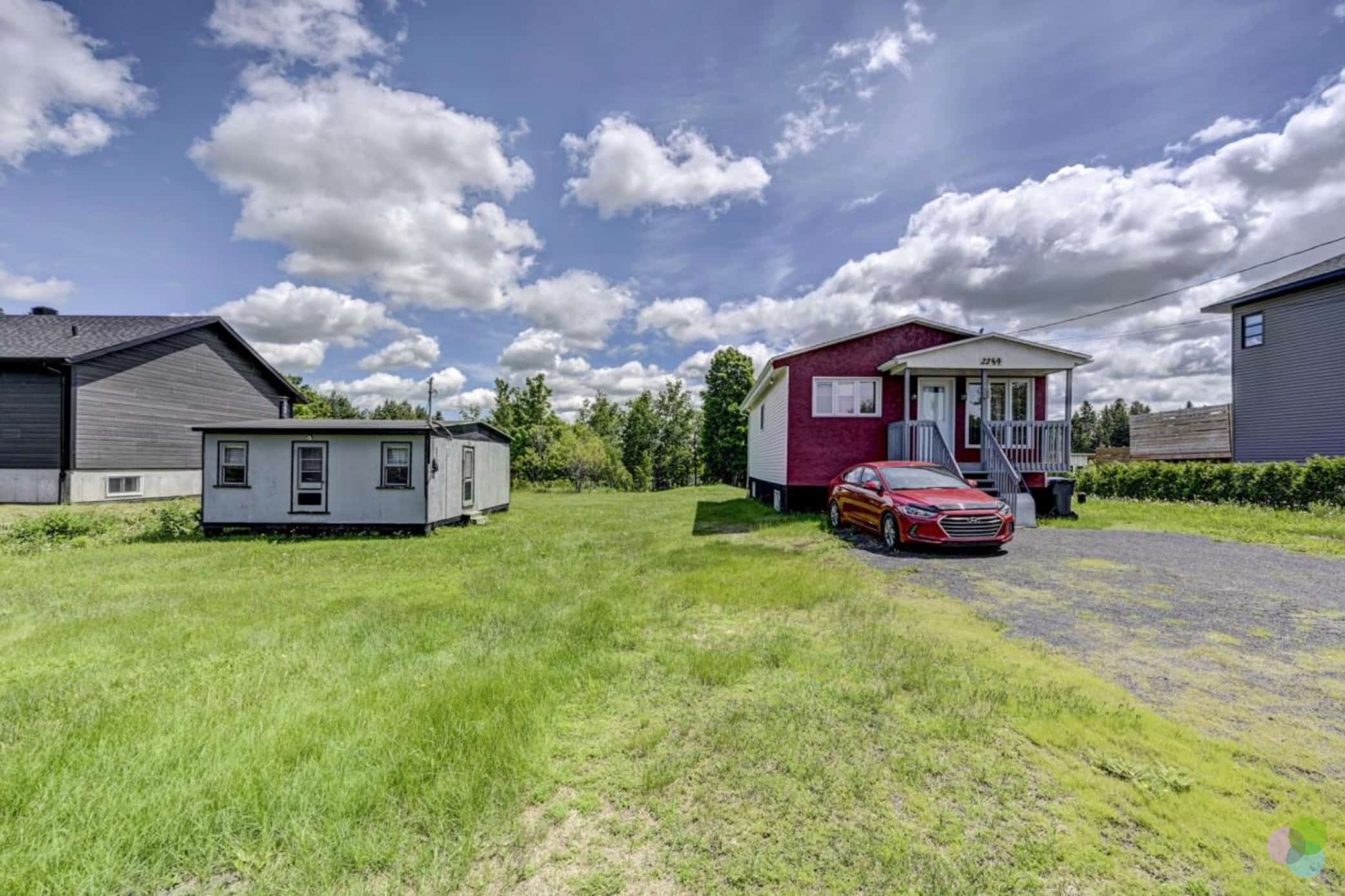 Cette «maison» pourrait être à vous pour moins de 1000... mais il y a