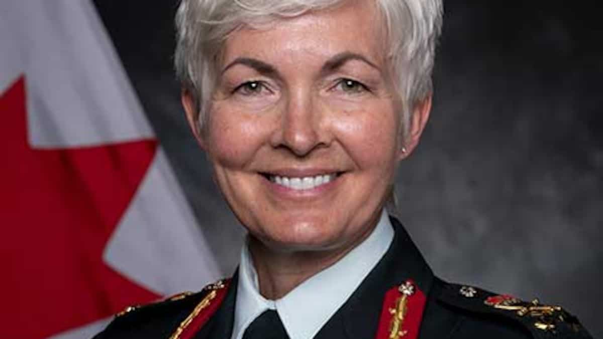 La lieutenante-générale Jennie Carignan sera la première femme à diriger les Forces armées canadiennes