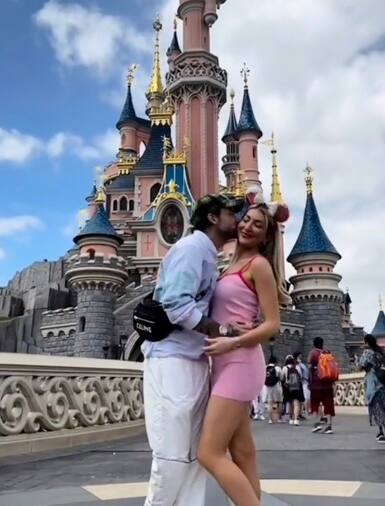 L&rsquo;amoureuse du d&eacute;funt chanteur Liam Payne livre un bouleversant hommage vid&eacute;o rapidement devenu viral sur TikTok