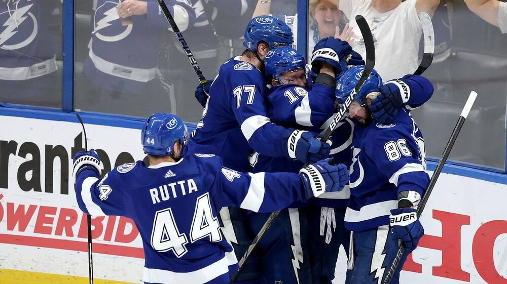 Le Lightning réveillé pour vrai