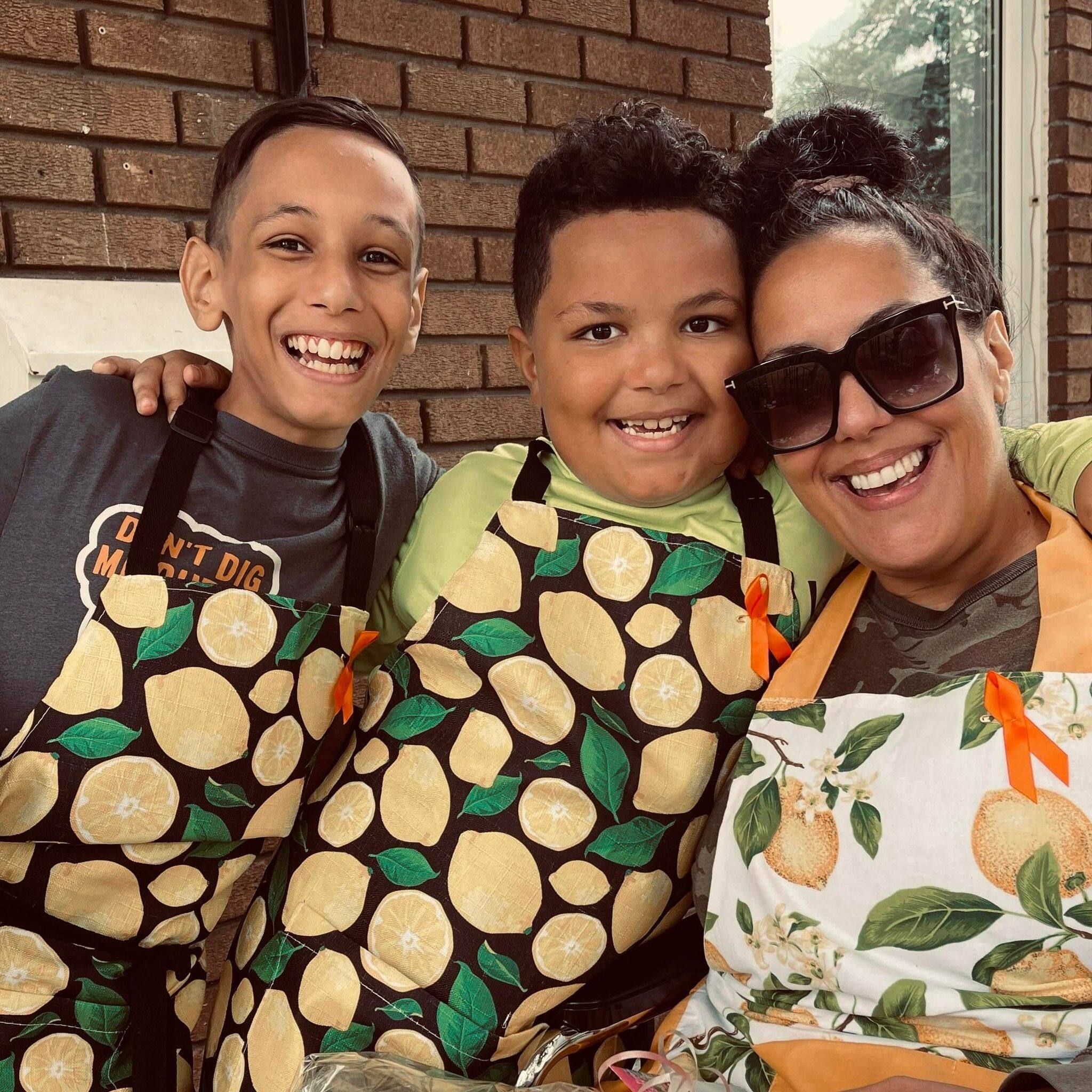 Le SPVM tente de fermer un kiosque de limonade amassant des sous pour la scl&eacute;rose en plaques