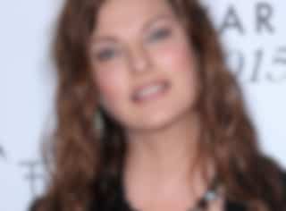 Défigurée à vie par une chirurgie esthétique