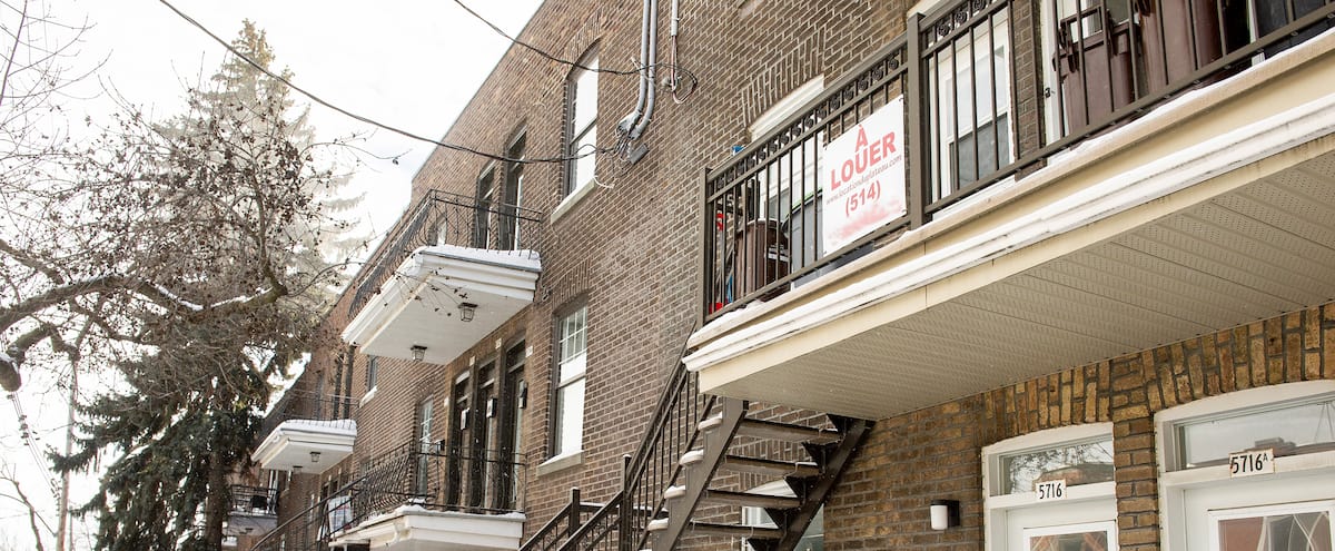 Devrait-on geler les loyers?