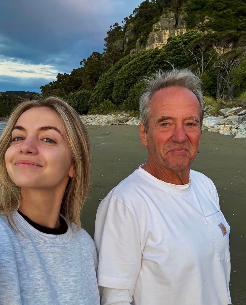 Admirez les photos de voyage de Ludivine Reding en Nouvelle-Zélande avec son grand-papa
