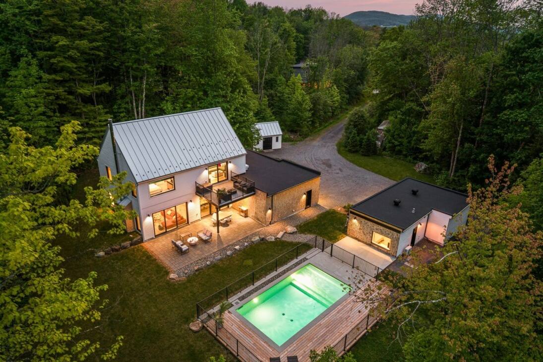 Une maison de rêve à vendre pour 1 575 000$