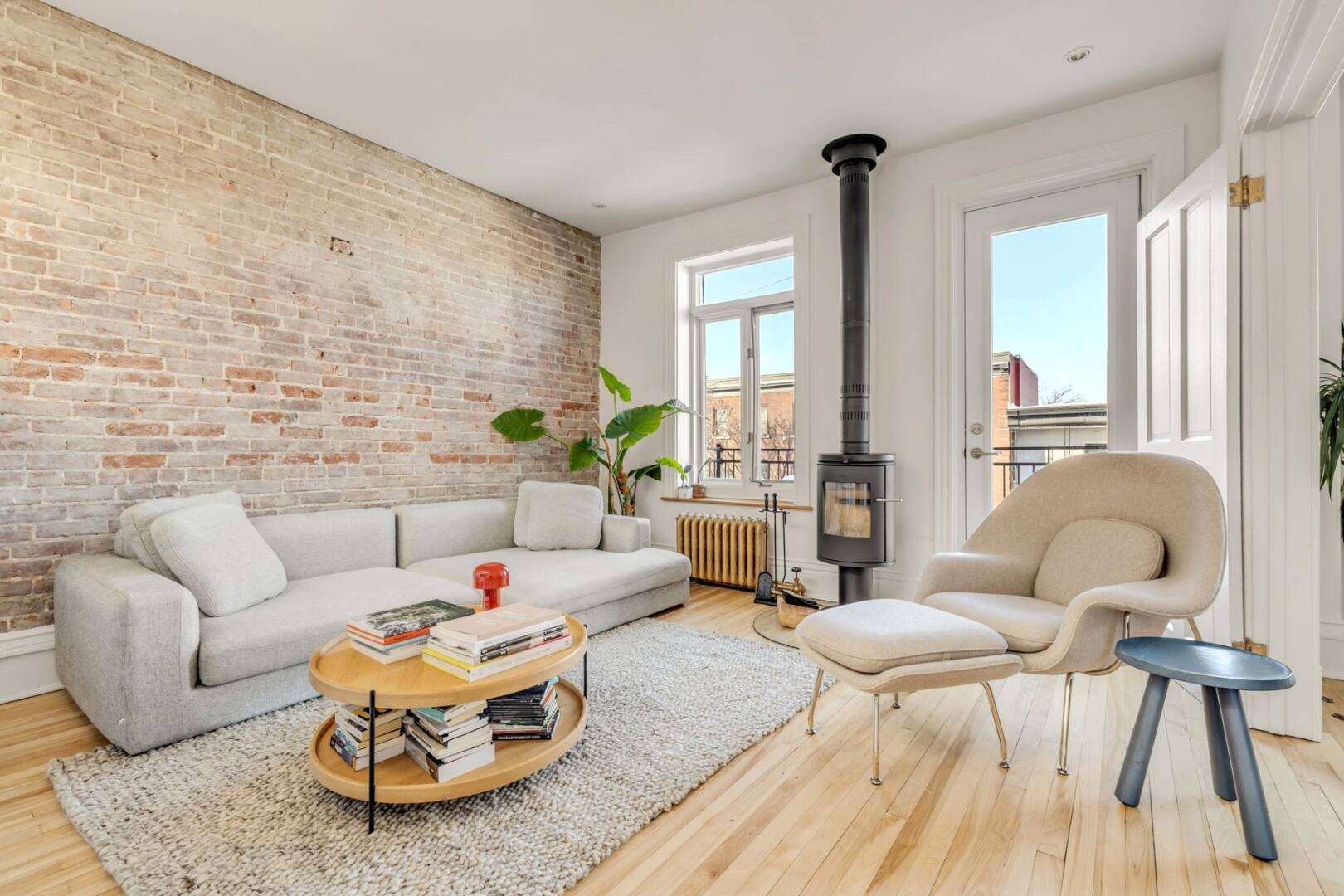 Un condo lumineux situé au dernier étage à vendre