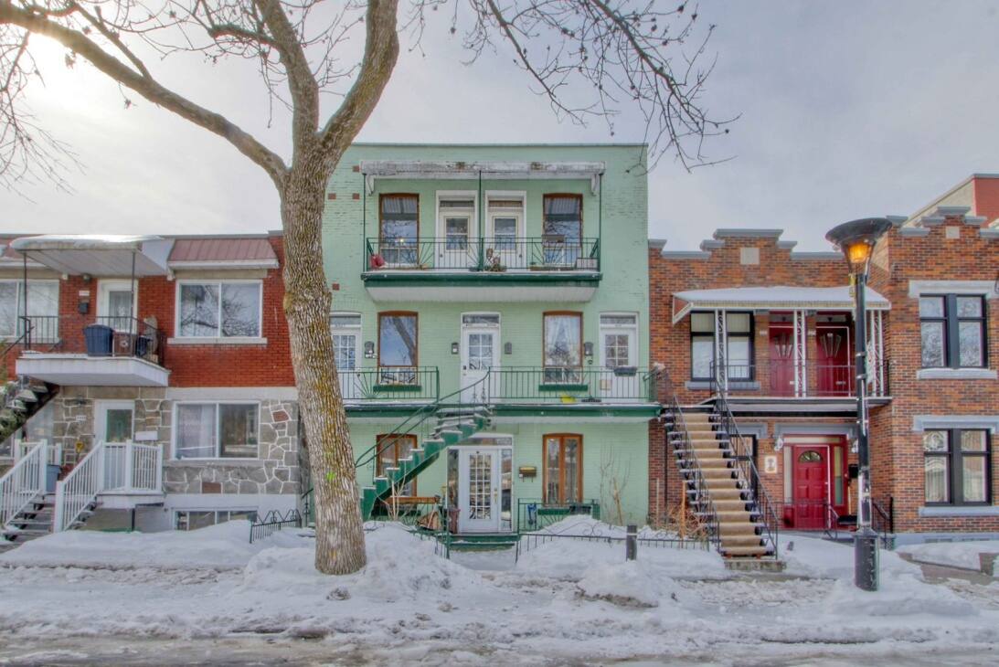 Un petit condo avec deux balcons à 198 000$ 