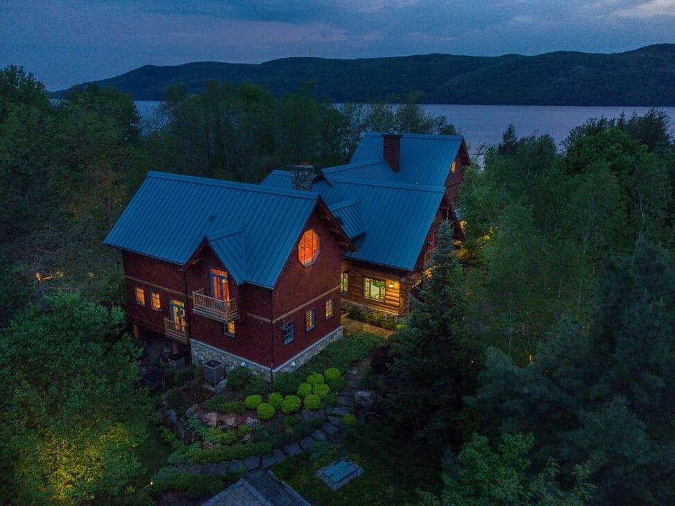 Cette maison de 27 pièces à vendre pour 4 500 000$