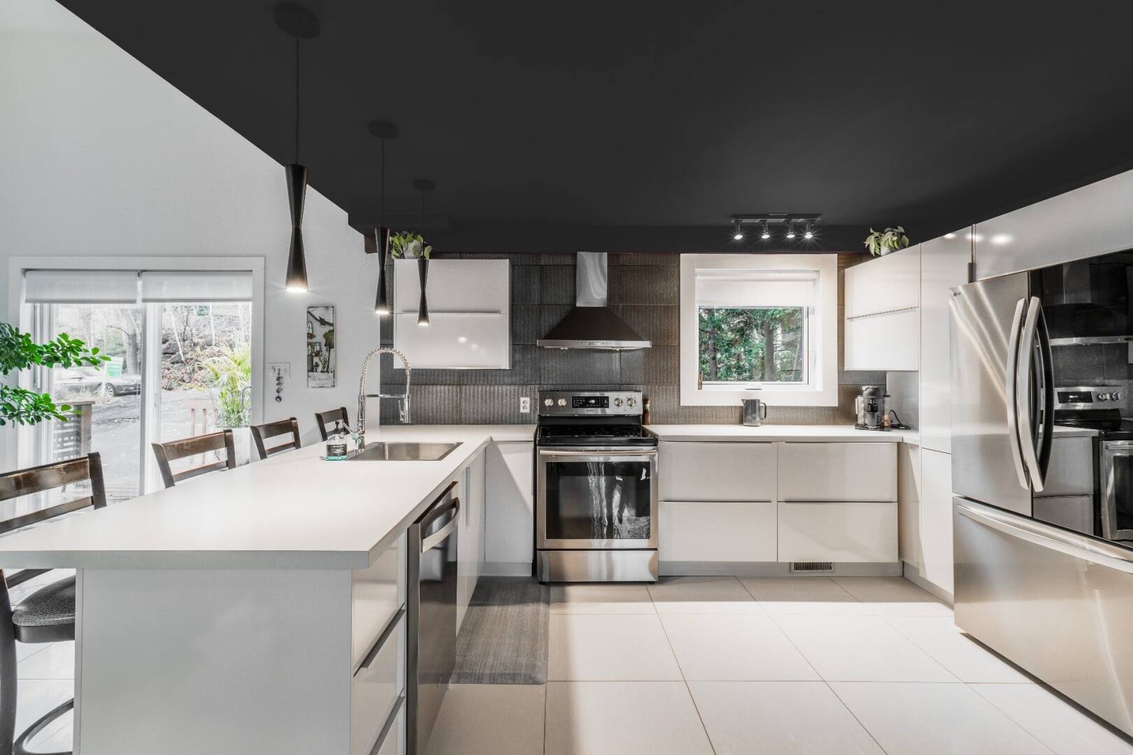 Une maison clé en main à vendre pour 595 000$