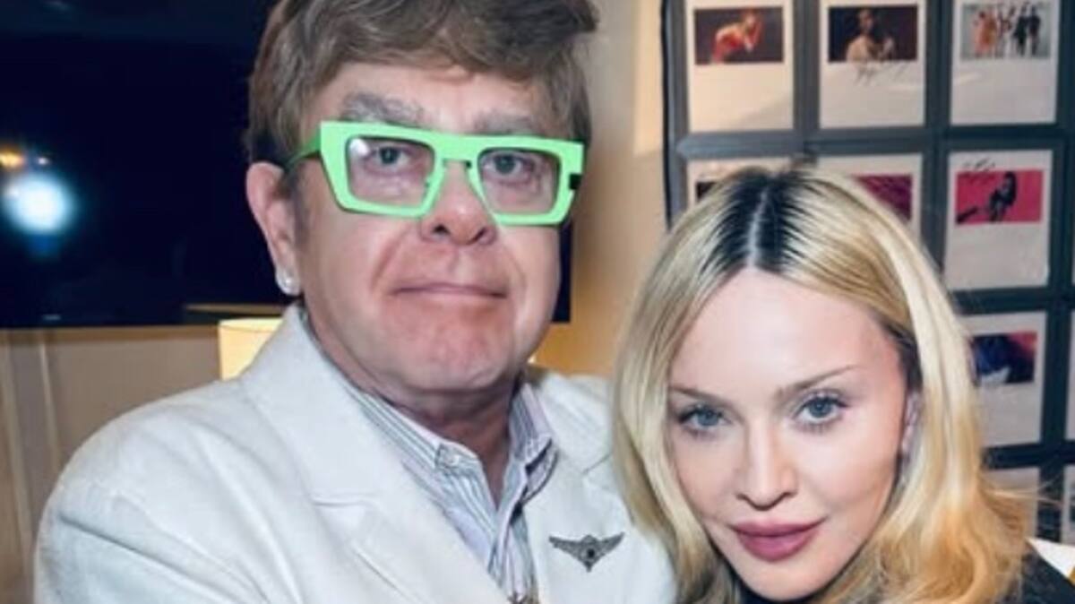«On a enfin enterré la hache de guerre!», écrit Madonna, qui était en froid avec Elton John depuis des décennies