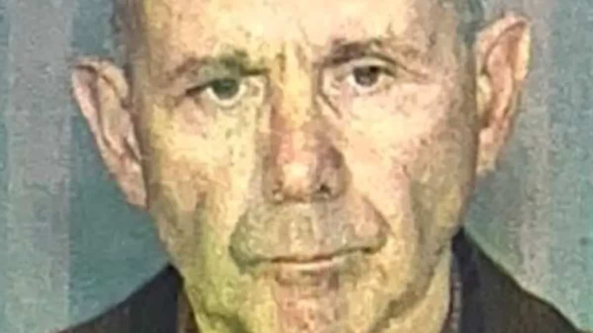 Le sombre passé d’un octogénaire refait surface après s’être fait décapiter par un camion