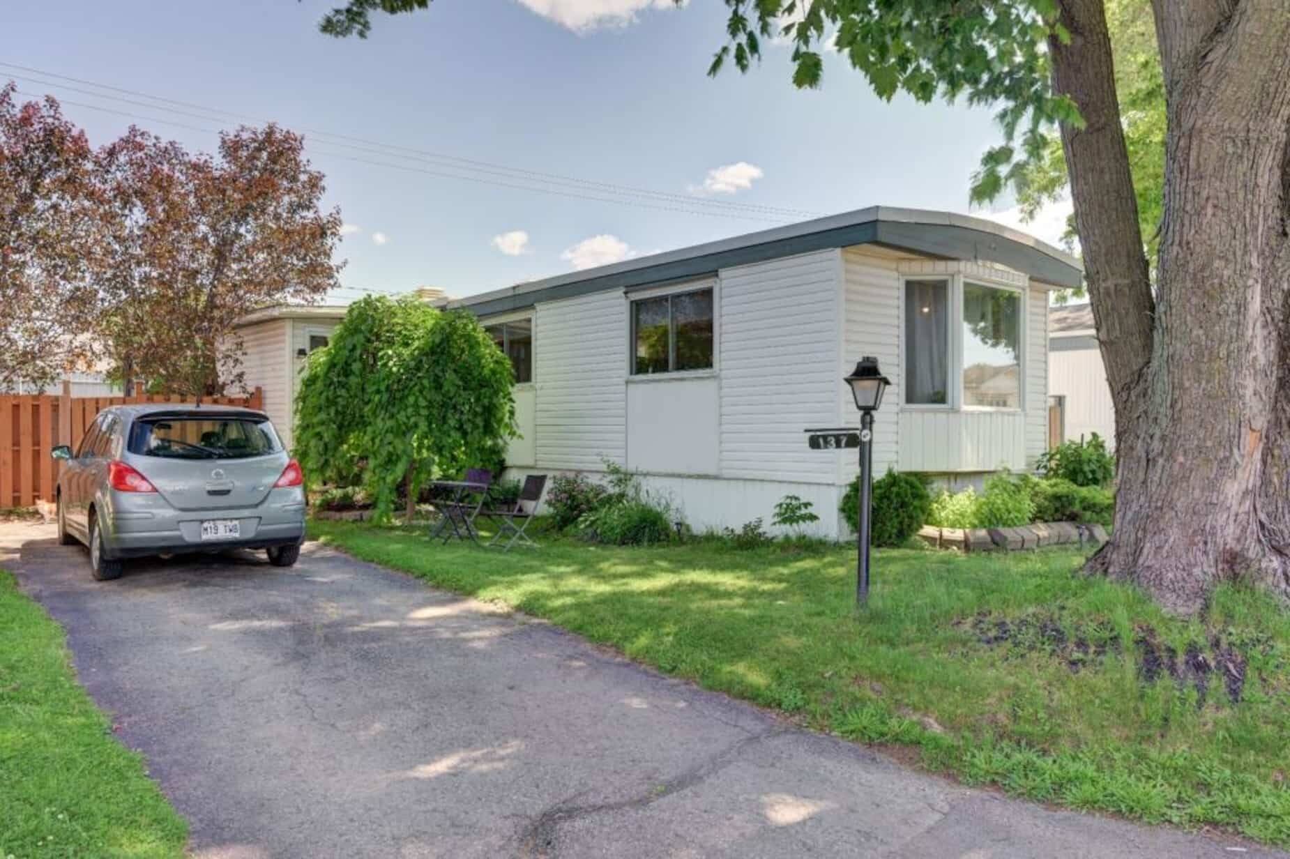 Voici 10 propriétés à vendre pour 270 000 ou moins à Laval Silo 57