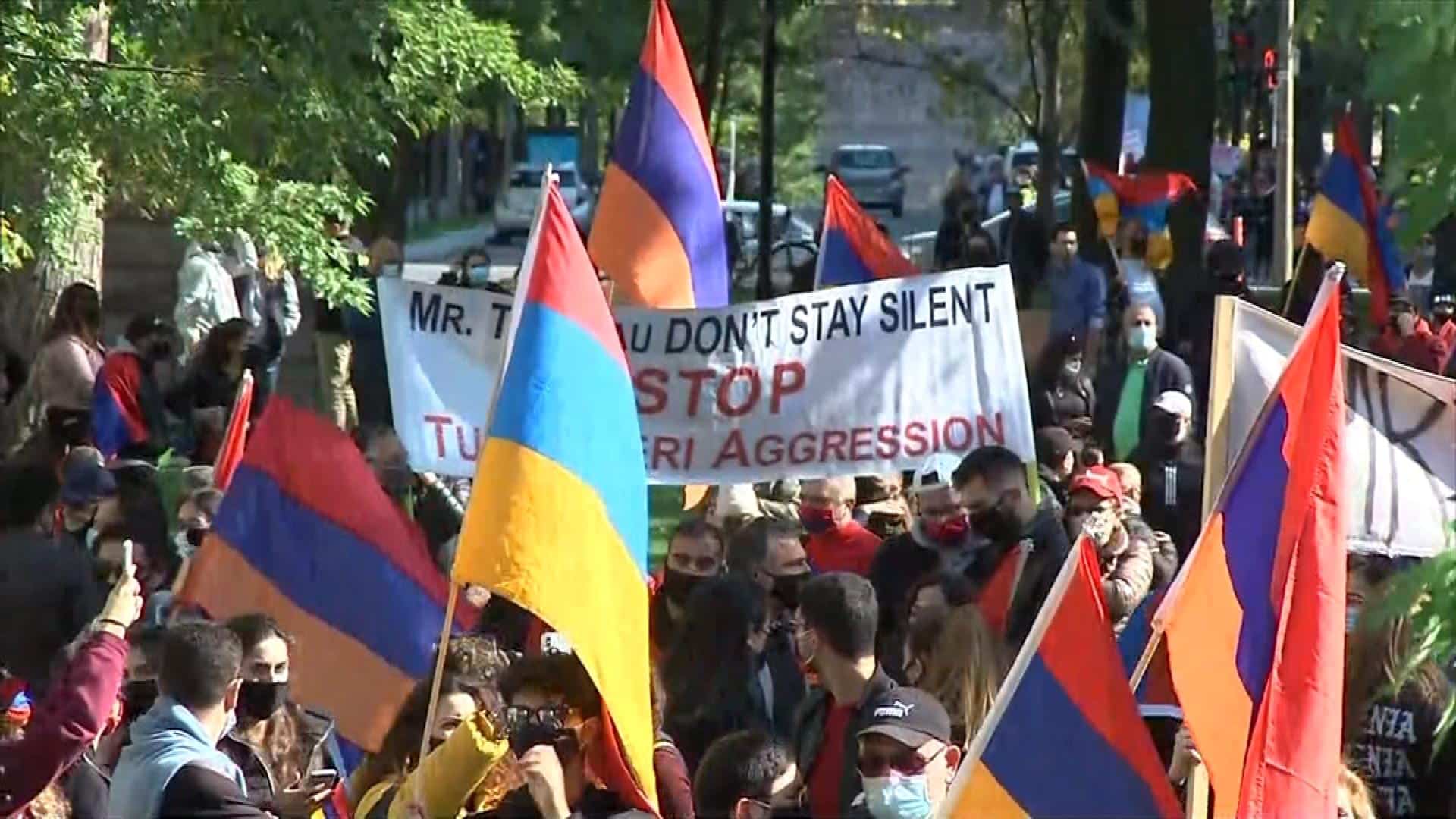 Haut Karabakh La Communaute Armenienne Manifeste A Montreal Tva Nouvelles