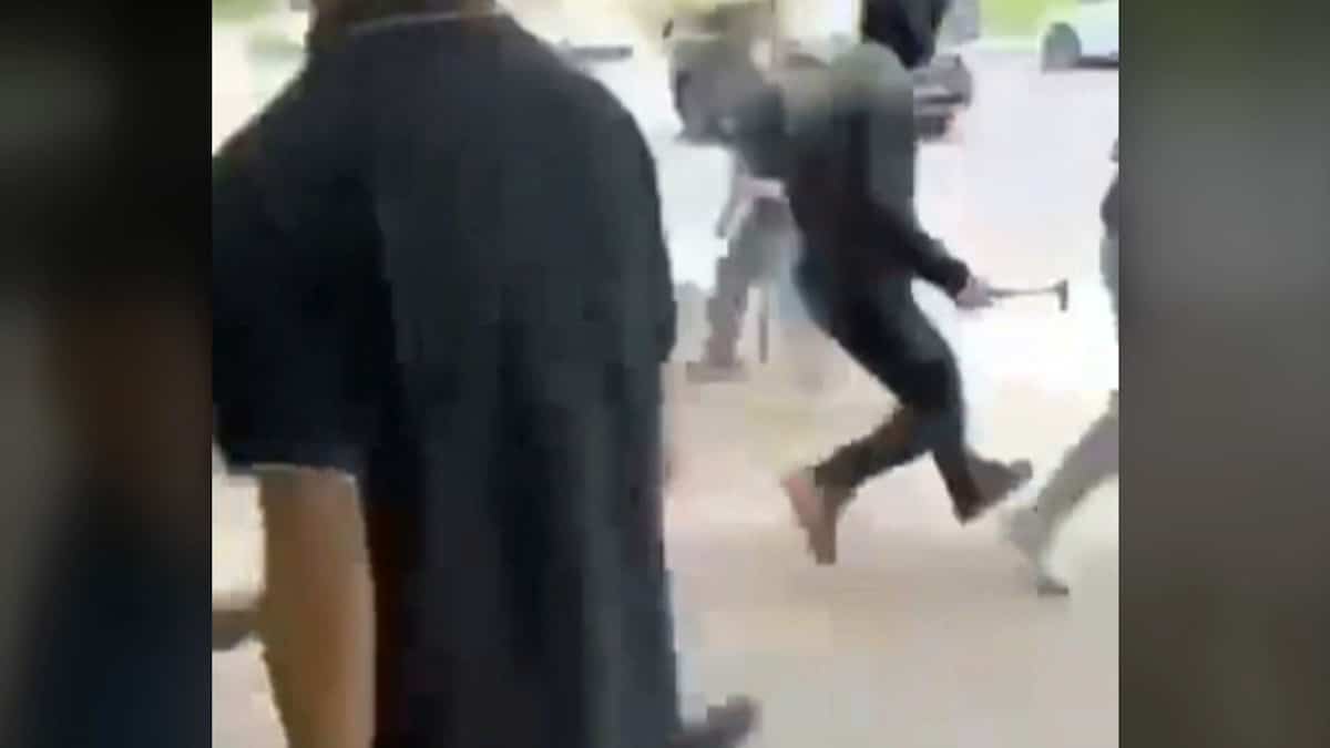 «C’est un crime dégueulasse»: attaqué à coups de marteau, un adolescent pourrait perdre l’usage de ses jambes